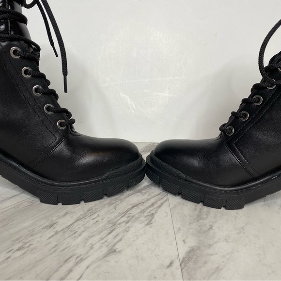 New! Marc Fisher Velima Black Leather Lace Up Lugsole Bootie 8.5 M - Picture 7 of 15